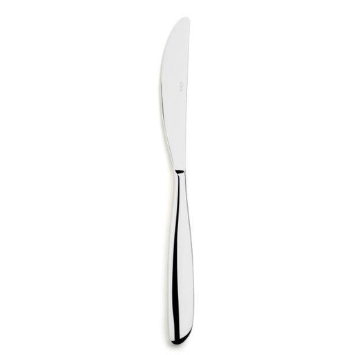 The Elia Effra Table Knife is crafted from the highest quality 18/10 Stainless Steel, mirror polished and meticulously finished.