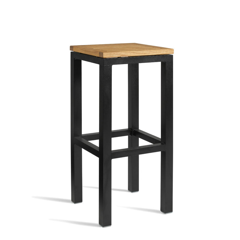 Great for outdoor use          Very sturdy construction       Ideal for pubs, restaurants and smoking shelters