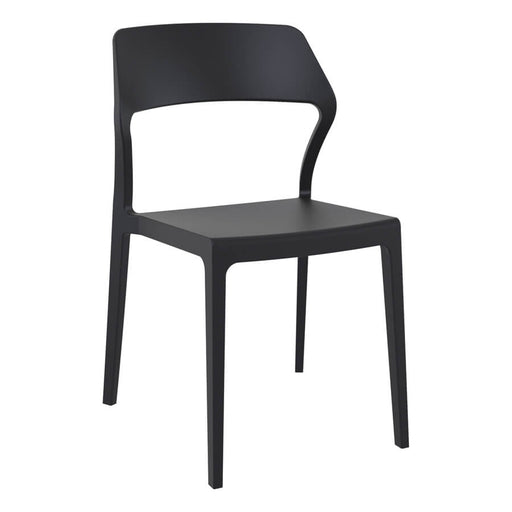 Superior quality, blow moulded side chair available in 6 colours
Snow chair is produced with a single injection of polypropylene reinforced with glass fibre obtained by means of the latest generation of air moulding technology with neutral tones. For indoor and outdoor use.